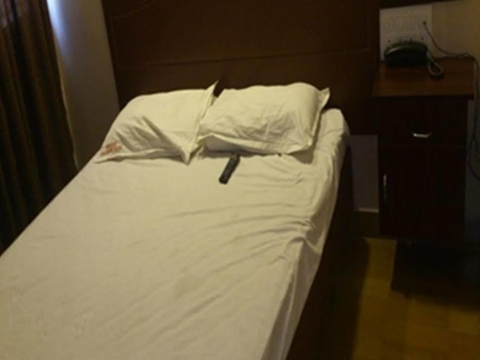 Hotel Boopathi Madurai Exterior foto